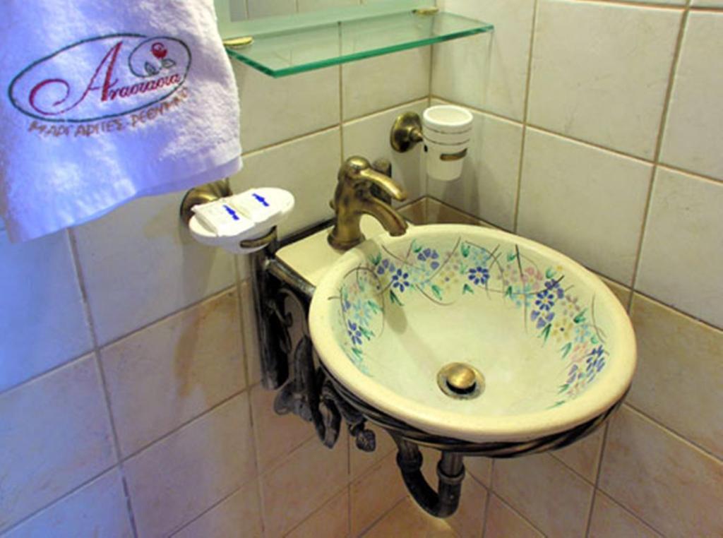 Gasthaus Kouriton House Margarítai Zimmer foto